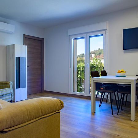 Apartamentos El Puente Covarrubias Kültér fotó